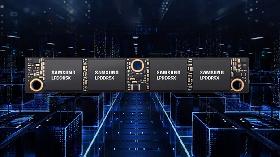 ������ ���-����������� Samsung ���������� �� ����� ���������� DRAM 10-�� ������ ��� �����